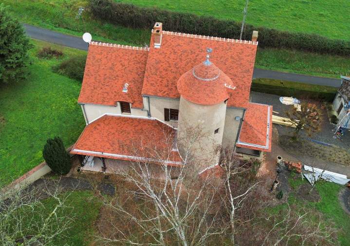 Toiture tuiles rouges Vichy